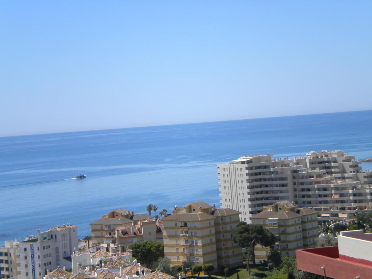 Jupiter Apartment Sea, Pools View เบนัลมาเดนา ภายนอก รูปภาพ